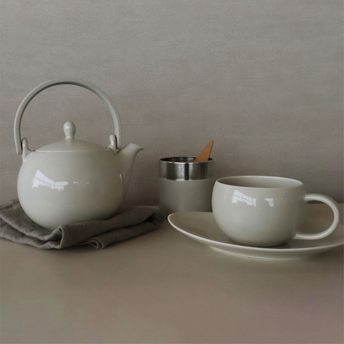 画像14: 【SALIU】Yui tea　カップ　お茶をもっと自由に楽しむ　アッシュホワイト　クリアグレー　エバーグリーン　 (14)