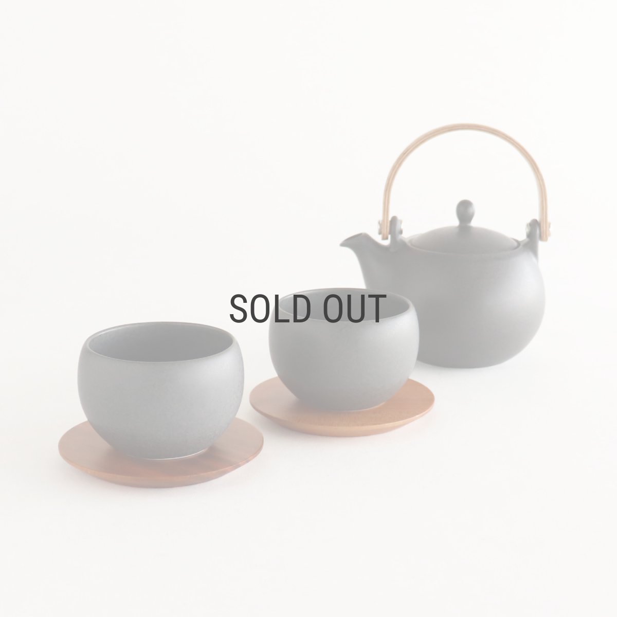 画像11: 【SALIU】結 YUI 土瓶 急須　330ml　カップ小　茶敷き　ギフト 5点Set (急須・カップ小x2・茶敷x2)　 急須セット　お茶の時間 　 美濃焼　湯呑み＆急須セット (11)