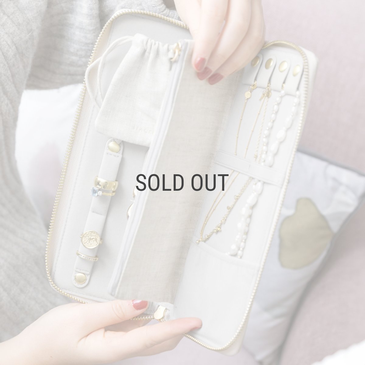 画像14: 【STACKERS】ジュエリーロール Jewellery Roll リネン・オートミール Linen/Oatmeal  スタッカーズ　ロンドン　UK  ジュエリーケース (14)