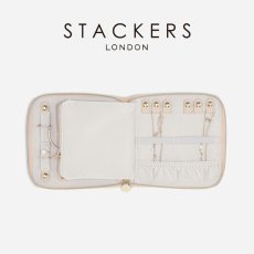 画像2: 【STACKERS】スクエアジュエリーロール 　ブラッシュラフィア　Blush Raffia　Square Jewellery Roll　ピンク　ジュエリーケース　スタッカーズ　イギリス　ロンドン (2)