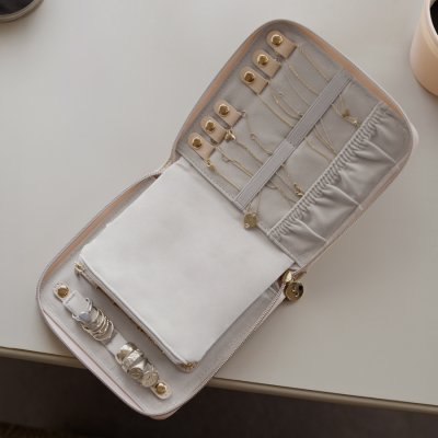 画像1: 【STACKERS】スクエアジュエリーロール 　ブラッシュラフィア　Blush Raffia　Square Jewellery Roll　ピンク　ジュエリーケース　スタッカーズ　イギリス　ロンドン