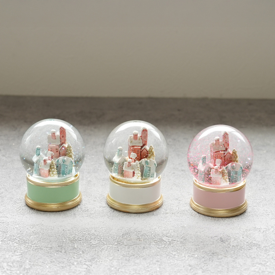 画像2: 【 HM 】パステルビレッジ ミニスノードーム H6cm ピンク グリーン ホワイト (2)