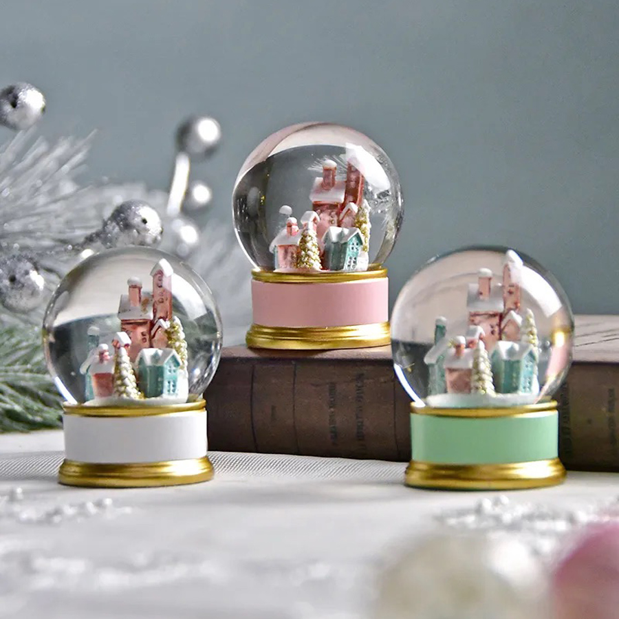 画像1: 【 HM 】パステルビレッジ ミニスノードーム H6cm ピンク グリーン ホワイト (1)