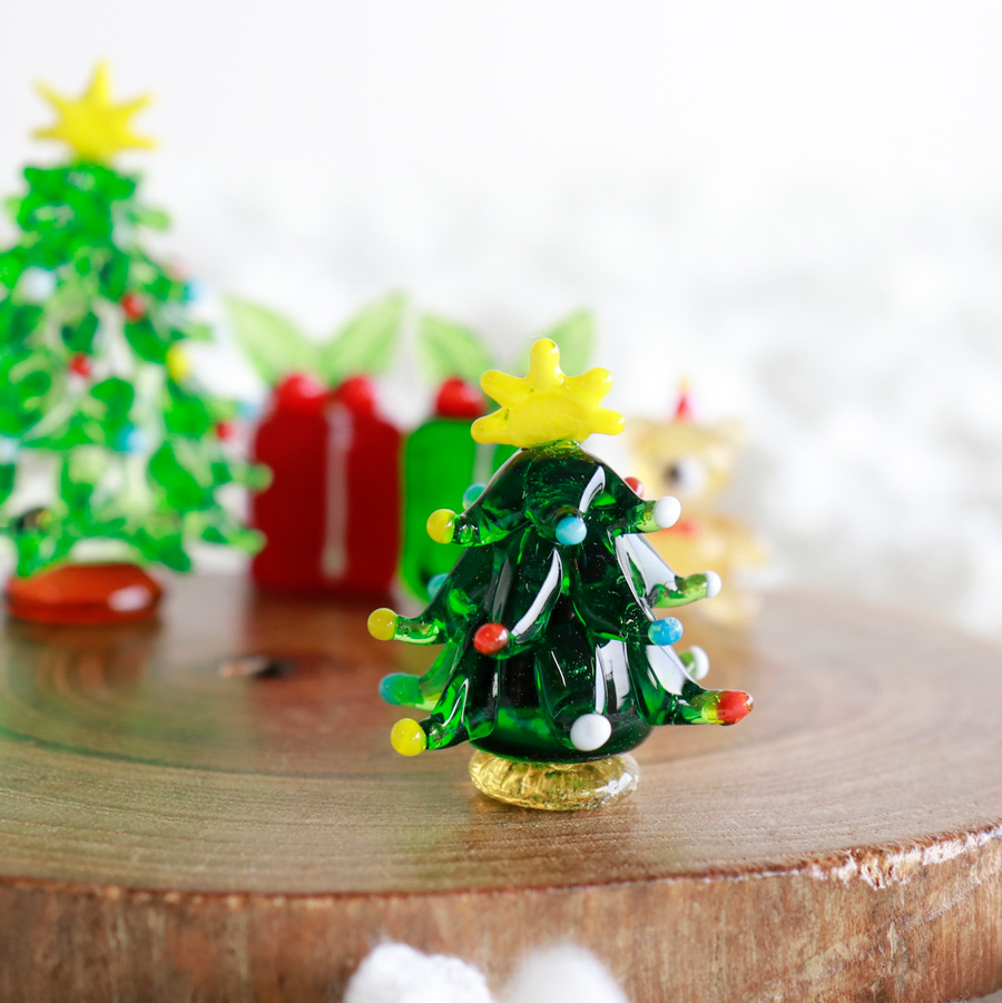 【The Joy Luck Club】クリスマスツリー　30mm　サンタクロース　ガラス製　オブジェ　クリスマス　ミニチュア