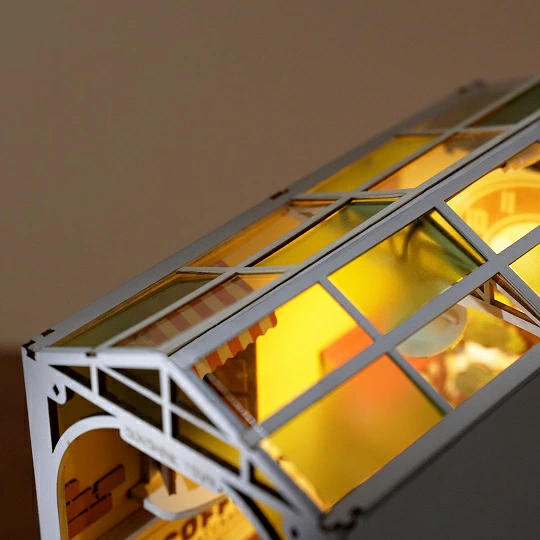 屋根のイメージ 優しく光 電気　ライト　LED 手作りキット