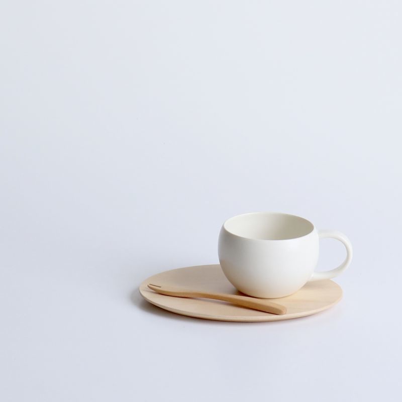 Saliu 結 Yui ティーカップ 湯飲み 紅茶のための茶器 陶器 磁器 白磁 丸い かわいい 可愛い 美濃焼 急須 日本製 ｌｏｌｏ ロロ おしゃれ かわいい 茶こし 人気 おすすめ デザインソーサー 急須 ティーポット Nature Ave