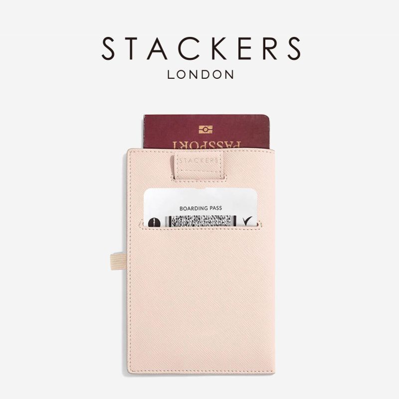 画像1: 【STACKERS】パスポートケース　ブラッシュピンク Blush Passport Sleeve (1)